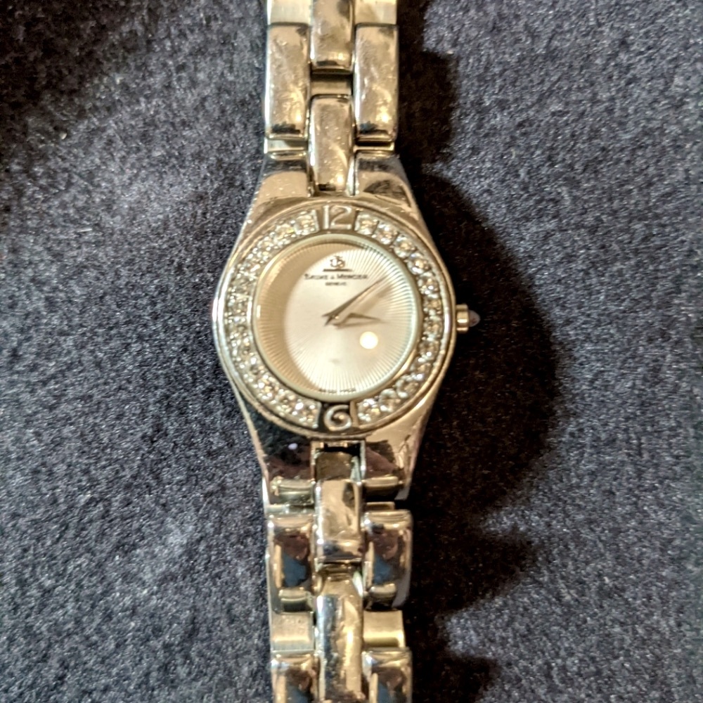 Baume & Mercier 'Linea' watch - diamond bezel